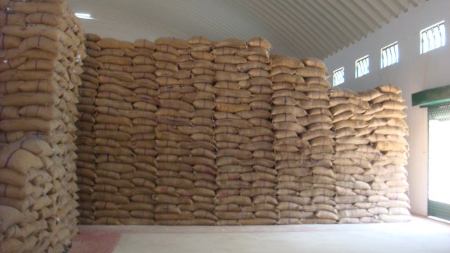 selected photos/Warehouse facilities